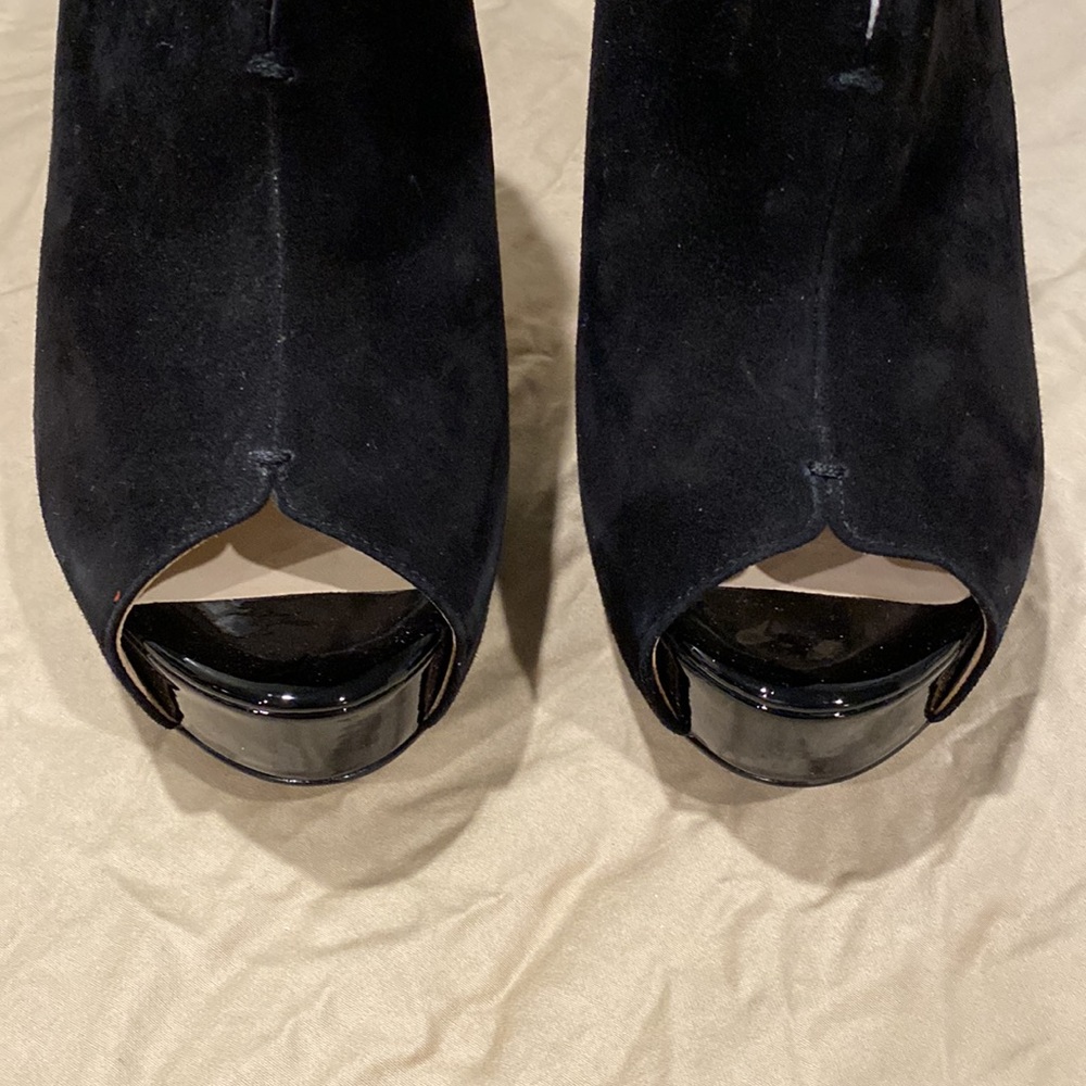 La Fenice Suede Heels View 2